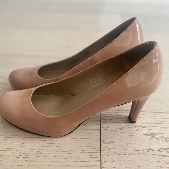 Stuart Weitzman Nude Patent Platform Pumps 8.5 Comfortable Heels - Picture 3 of 10